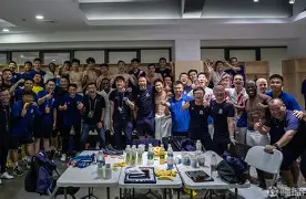 星空体育-包含今夜多特蒙德防线松动——国王杯节点到来，更衣室稳定，细节决定成败的词条